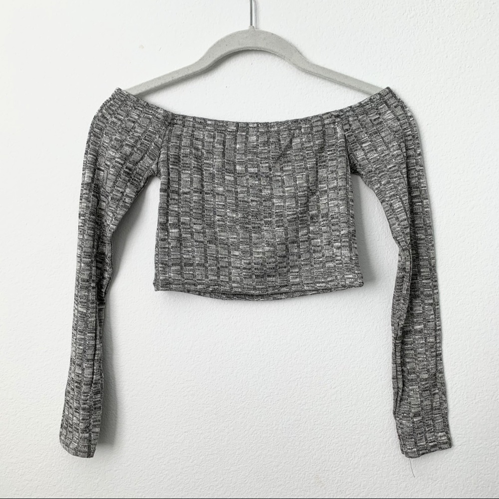 ❌SOLD❌NWT Pretty Little Thing Bardot Knit Top - Picture 5 of 6